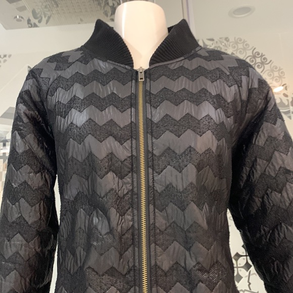 💲2️⃣5️⃣🎉HP🎉Anthropologie Numph Chevron Pattern Maxi Lengh Bomber Jacket - Picture 3 of 13